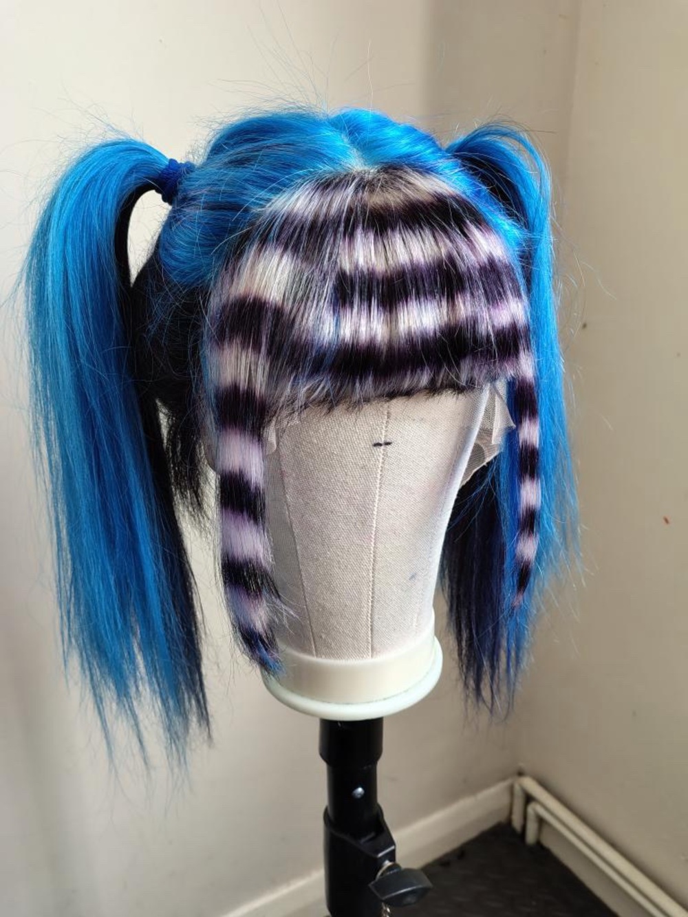 Human hair jirai kei blue black scene zebra dyed anime goth styled cosplay wig